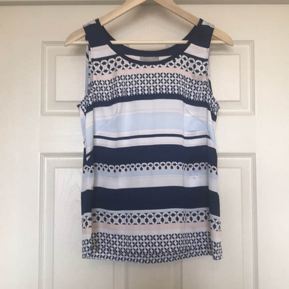 ⭐️❤️ H&M Printed Satin Tank ❤️⭐️ - Picture 2 of 2